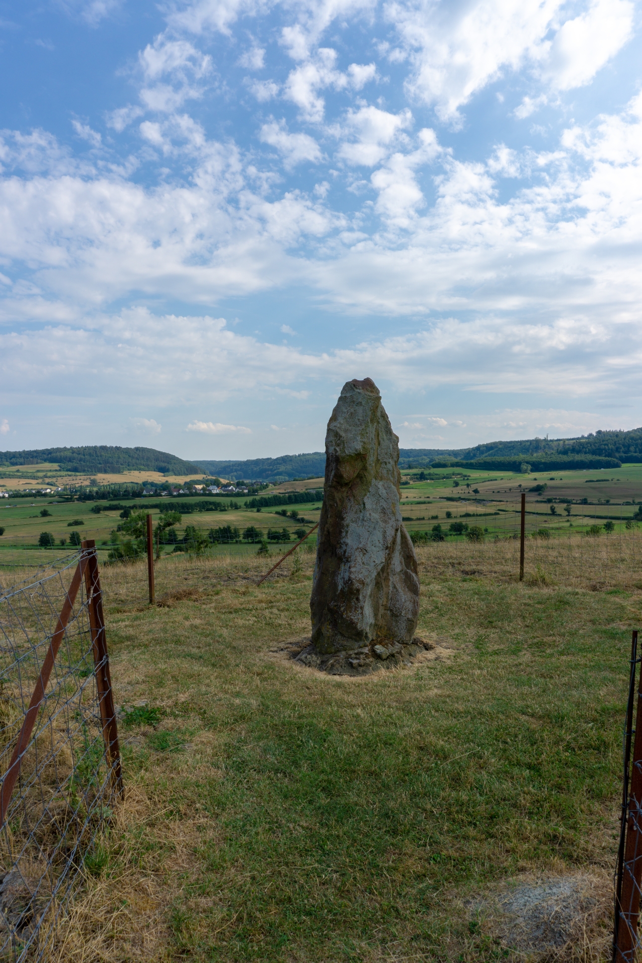 3 Menhir